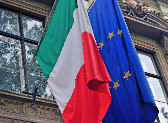 Italian and EU flags