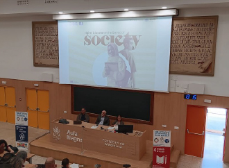 A PhD Candidate at the UM, Raweyah Al-Sedairawi, recently attended the SEA-EU Service-Learning Conference held in Cadiz.