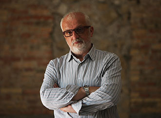 Theatre and film director Haris Pašović 