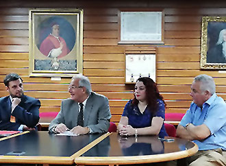 Nurses receive certificate for PLAS unit