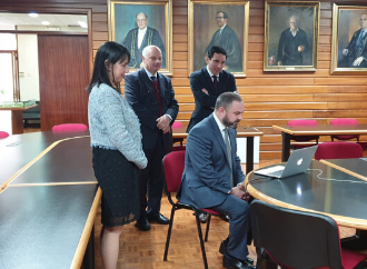 Minister joins remote lecture