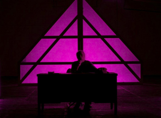 synth man