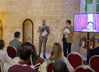 outstanding thesis award