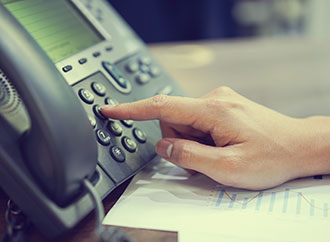 Telephone set and hand