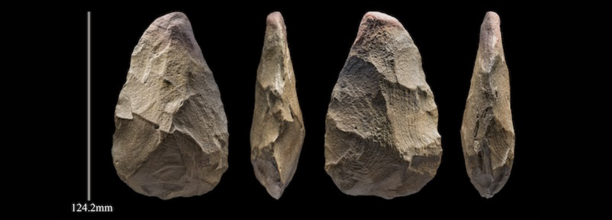 handaxe