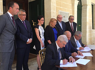 Signing of agreement - Malta Eye Study