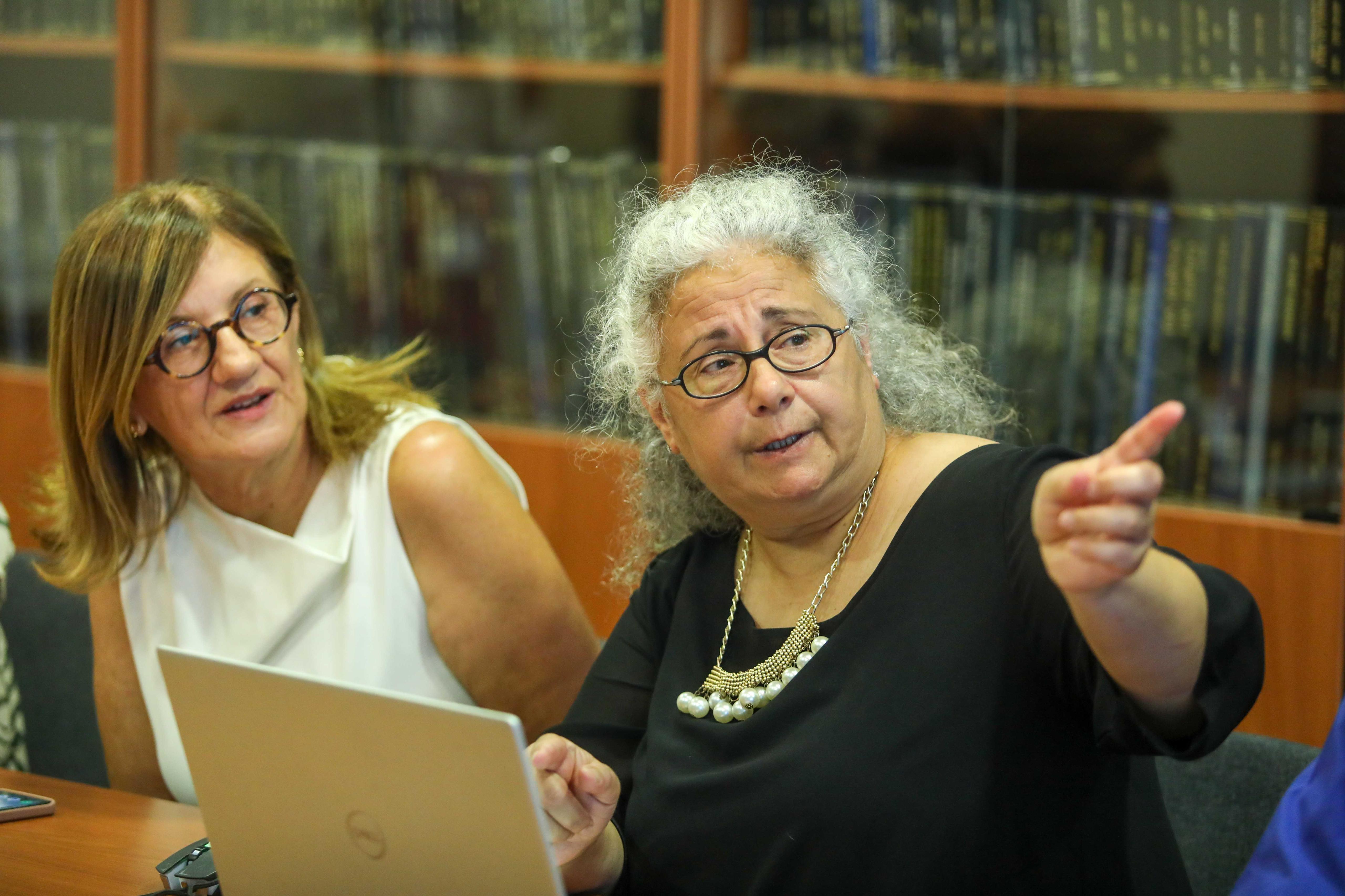 Chair Update in Progress During Meeting