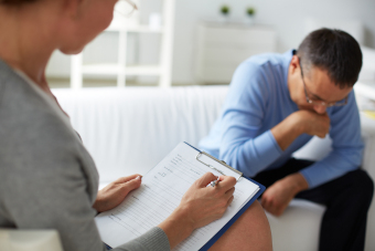 A picture showing a typical counselling session
